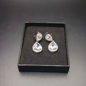AW Cubic Zirconia Teardrop Silver‎ Bridal Earrings New
